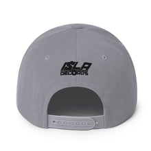 Load image into Gallery viewer, Label Snapback Hat
